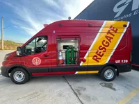 Unidade de resgate sobre Ford Transit, foto 3, transformado pela R&R Veículos Especiais