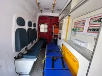 Unidade de resgate sobre Ford Transit, foto 5, transformado pela R&R Veículos Especiais