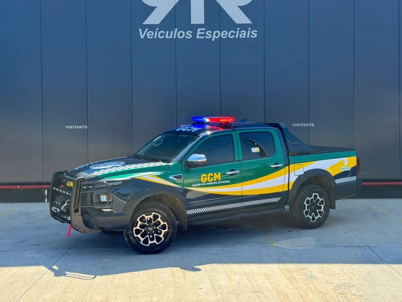 Viatura da Guarda Civil Municipal sobre pickup JAC Hunter, foto 1, transformado pela R&R Veículos Especiais