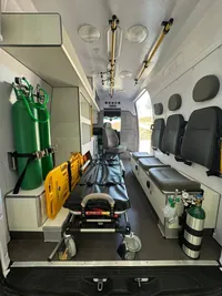 Ambulância sobre Mercedes-Benz Sprinter, foto 5, transformado pela R&R Veículos Especiais