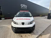 Ambulância sobre Peugeot Expert, foto 1, transformado pela R&R Veículos Especiais
