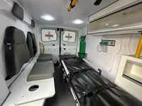 Ambulância sobre Peugeot Expert, foto 5, transformado pela R&R Veículos Especiais