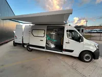 Consultório odontológico móvel sobre Renault Master, foto 3, transformado pela R&R Veículos Especiais